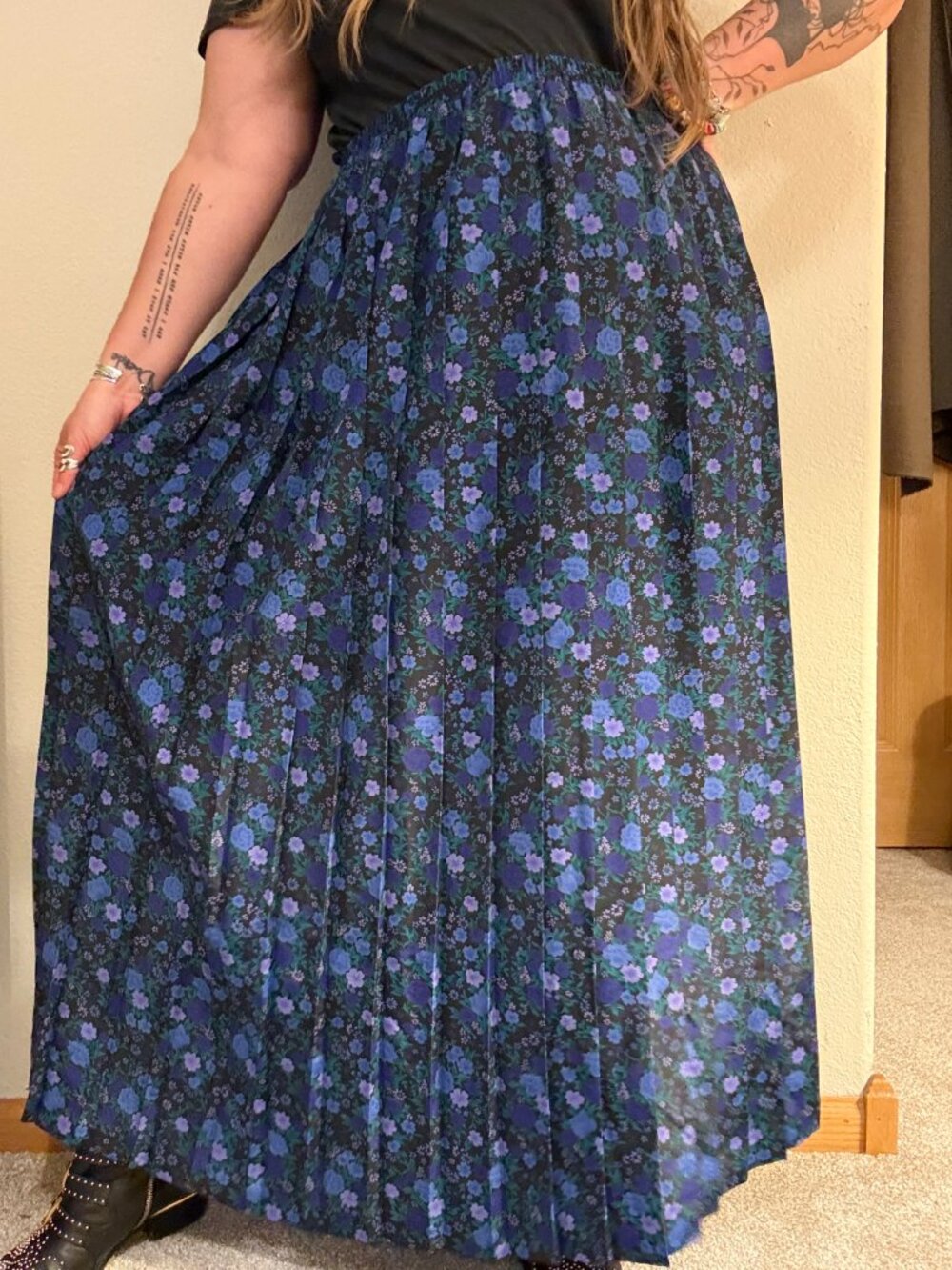Vintage Leslie Fay Dark Floral Pleated Midi Elastic Waist Skirt Plus Size 16/18 - Picture 3 of 9